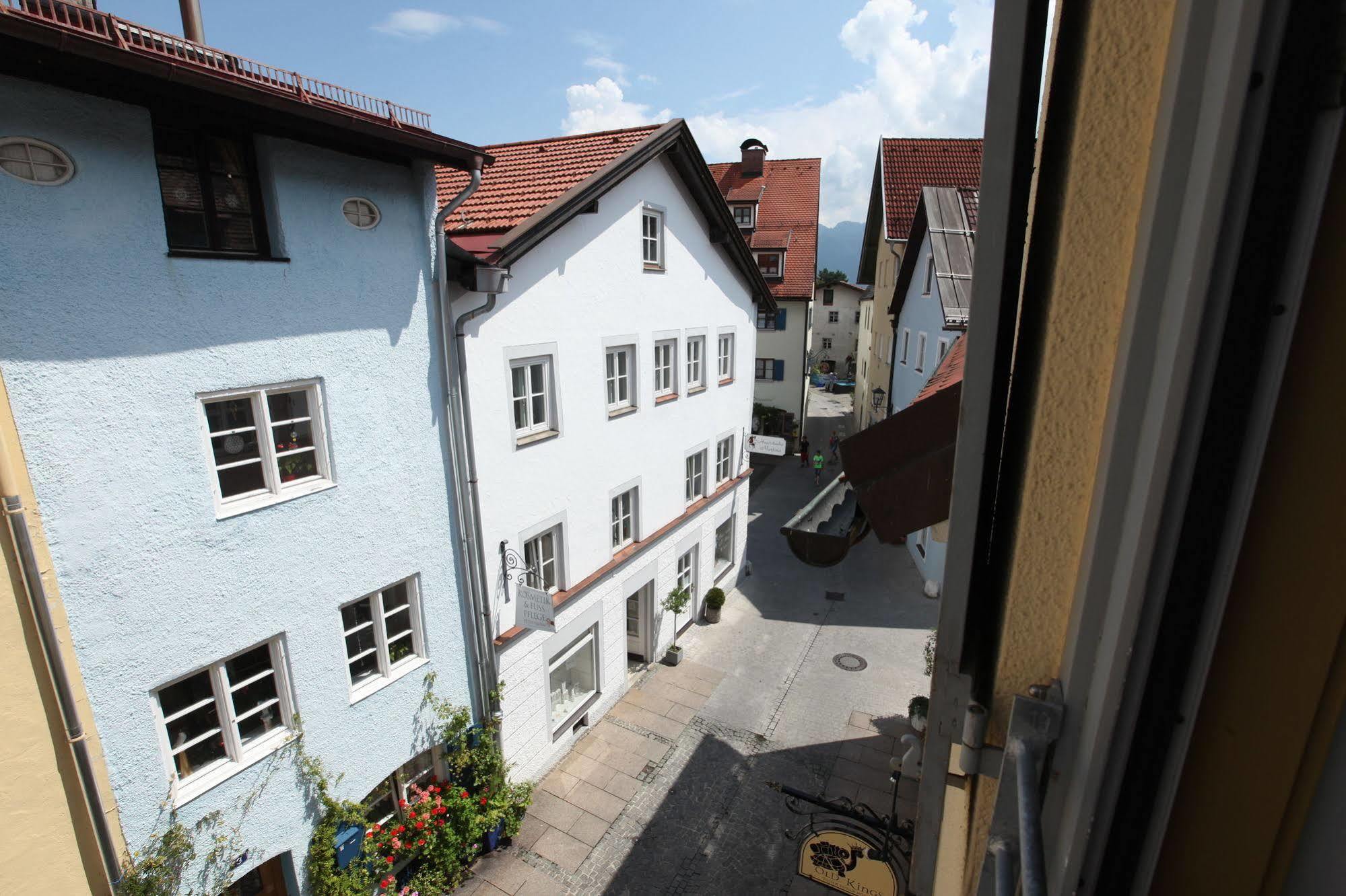 Old Kings Design Hostel Fussen Exterior photo